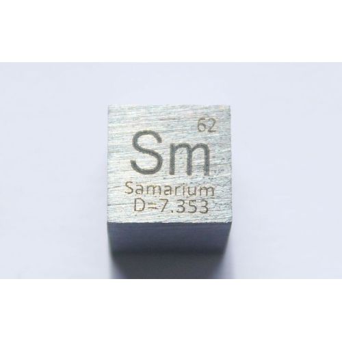 Cubo di samario Sm 10x10mm lucidato di purezza 99,95%